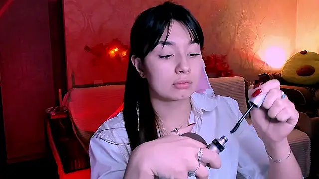 Swee Alicee online show from December 2024 11:38:01 AM