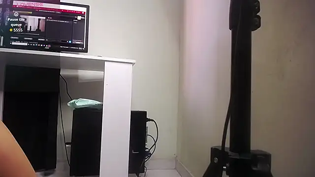 Snapshot of marilynetthan chatting on October 2025 01:54:02 PM marilynetthan online show from October 2025 01:54:02 PM