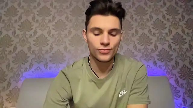 denlover1 online show from January 2025 03:22:01 PM