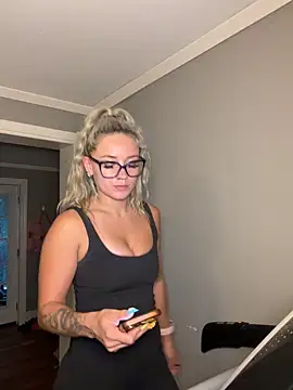 lexybabyxo online show from June 2026 09:48:02 AM