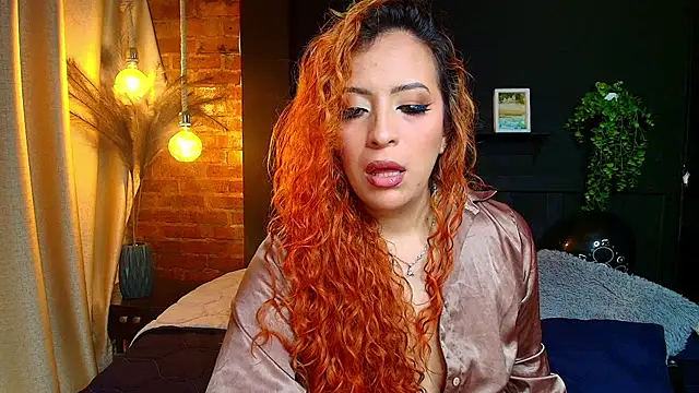 Snapshot of sahra_taylor_ chatting on June 2026 01:36:01 PM sahra taylor online show from June 2026 01:36:01 PM