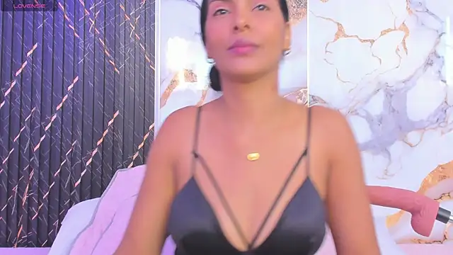 Alyson-a online show from November 2025 12:15:02 PM