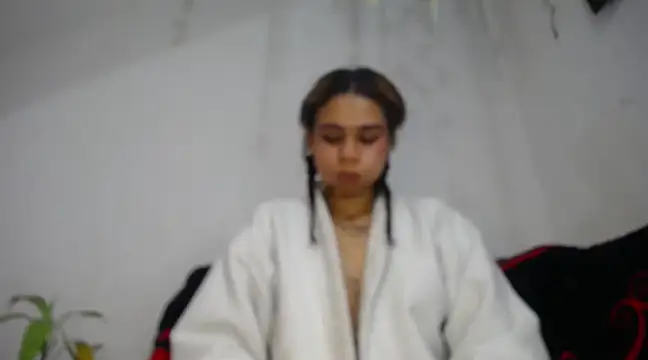 diamonmeli online show from January 2025 05:02:01 PM