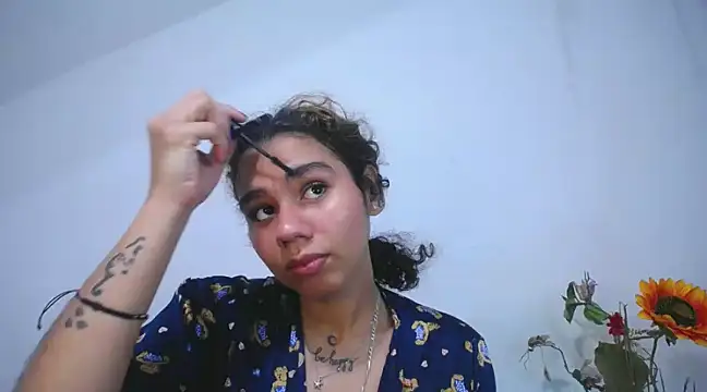 diamonmeli online show from January 2025 03:05:02 PM