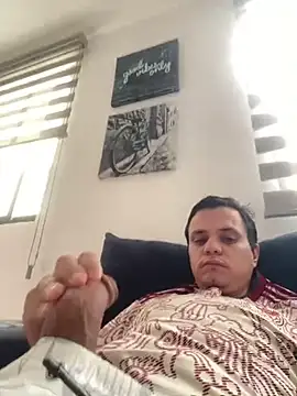 Snapshot of stevego94 chatting on March 2025 04:42:02 PM stevego94 online show from March 2025 04:42:02 PM