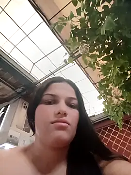 Snapshot of girl_milk1 chatting on November 2025 09:58:01 PM girl milk1 online show from November 2025 09:58:01 PM