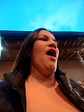 Snapshot of girl_milk1 chatting on December 2025 10:40:02 PM girl milk1 online show from December 2025 10:40:02 PM