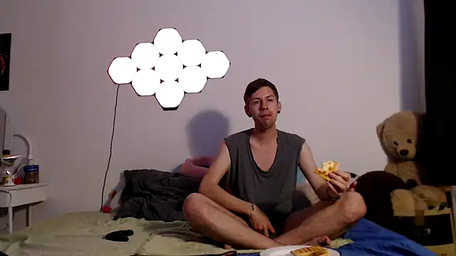 Snapshot of jonny-bisexual chatting on October 2025 07:46:02 PM jonny-bisexual online show from October 2025 07:46:02 PM