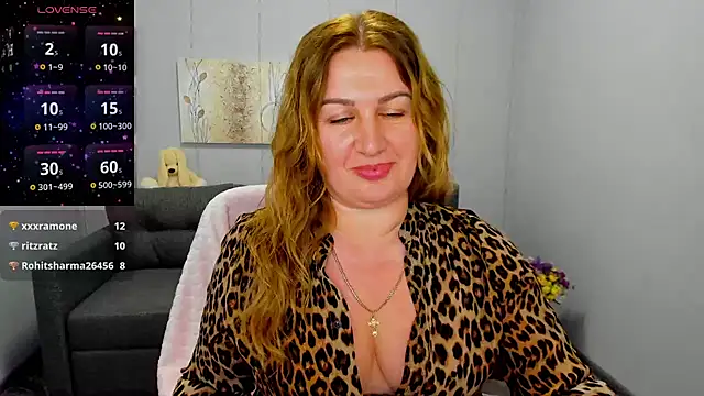 Snapshot of Lili_Crossi chatting on January 2025 09:46:01 AM Lili Crossi online show from January 2025 09:46:01 AM