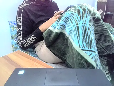 DOLL CUTY online show from December 2025 03:54:02 PM