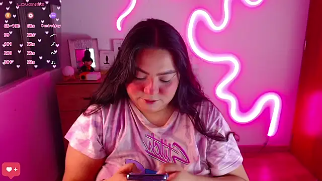 Snapshot of Rebeca_charme21 chatting on December 2024 03:07:01 AM Rebeca charme21 online show from December 2024 03:07:01 AM