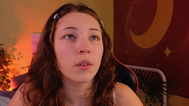 cherry lea online show from February 2025 05:11:02 PM