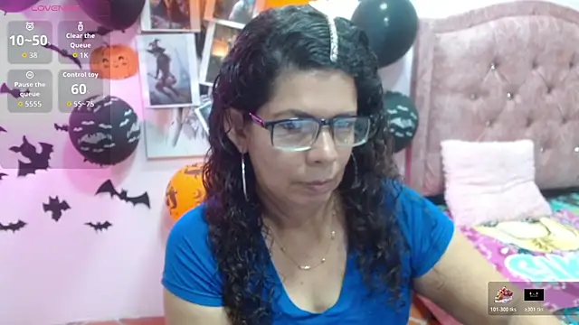 Snapshot of sila_bolum chatting on October 2025 03:57:02 PM sila bolum online show from October 2025 03:57:02 PM