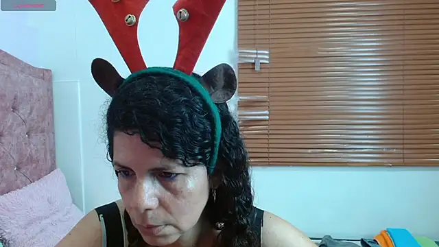 Snapshot of sila_bolum chatting on November 2025 07:13:02 PM sila bolum online show from November 2025 07:13:02 PM