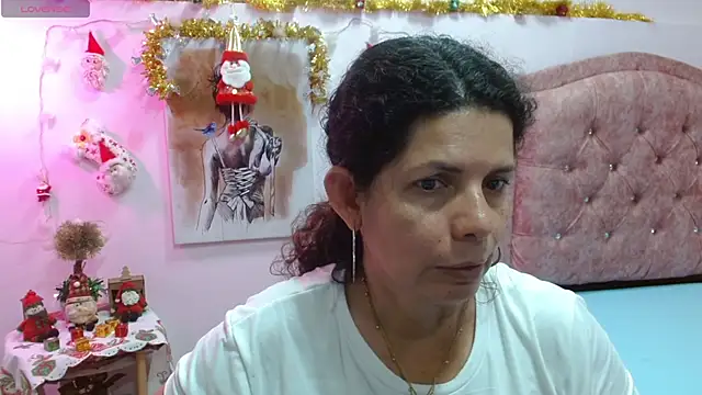 Snapshot of sila_bolum chatting on November 2025 01:55:01 PM sila bolum online show from November 2025 01:55:01 PM