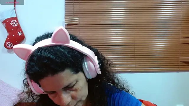 Snapshot of sila_bolum chatting on November 2025 01:25:02 PM sila bolum online show from November 2025 01:25:02 PM