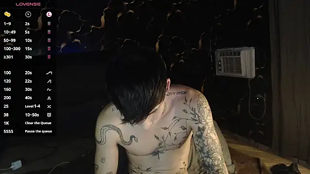 Apolo Hidalgo01 online show from December 2025 11:21:02 PM