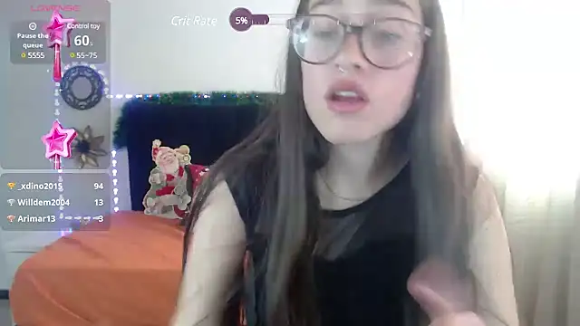 Snapshot of zoe_sweet5 chatting on December 2024 08:58:02 PM zoe sweet5 online show from December 2024 08:58:02 PM