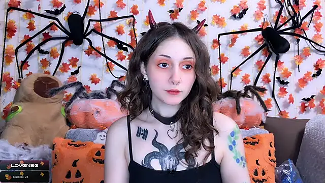 Snapshot of _Devill_Baby chatting on November 2025 05:02:02 PM Devill Baby online show from November 2025 05:02:02 PM