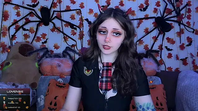 Snapshot of _Devill_Baby chatting on November 2025 06:55:01 AM Devill Baby online show from November 2025 06:55:01 AM