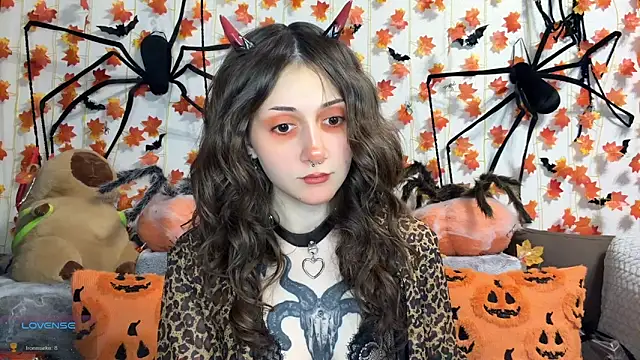 Snapshot of _Devill_Baby chatting on November 2025 07:38:01 PM Devill Baby online show from November 2025 07:38:01 PM