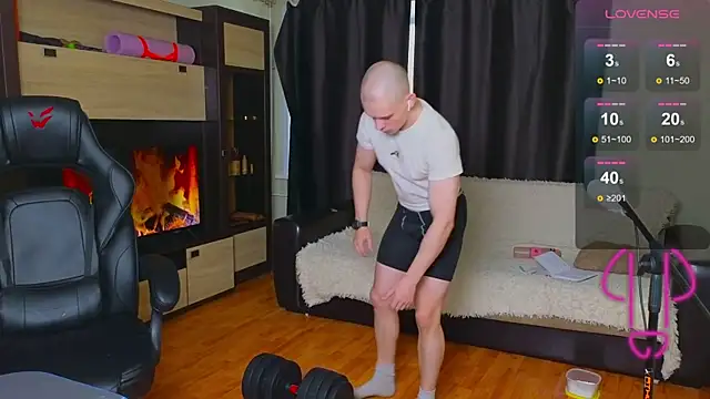 Snapshot of STRONGBEAUTY282 chatting on January 2025 07:50:01 AM STRONGBEAUTY282 online show from January 2025 07:50:01 AM