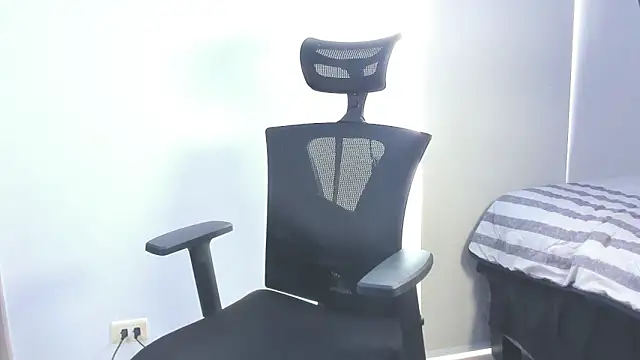 AdonisKnight online show from April 2026 12:55:01 PM