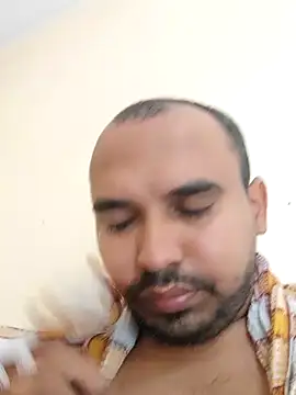 Hotrayyy online show from December 2024 05:04:02 AM