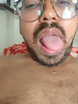 Hotrayyy online show from December 2024 10:25:02 AM