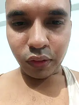 Hotrayyy online show from September 2025 02:30:01 PM