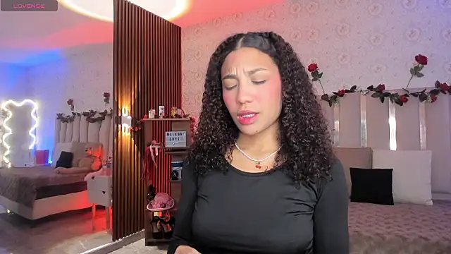 Daphnne tay online show from February 2026 03:37:02 AM