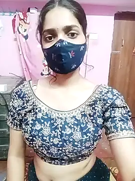 Snapshot of Cute-Simmi chatting on December 2024 03:11:01 PM Cute-Simmi online show from December 2024 03:11:01 PM