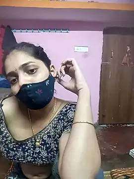 Snapshot of Cute-Simmi chatting on December 2024 09:49:01 AM Cute-Simmi online show from December 2024 09:49:01 AM