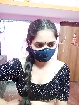 Snapshot of Cute-Simmi chatting on January 2025 12:39:02 PM Cute-Simmi online show from January 2025 12:39:02 PM