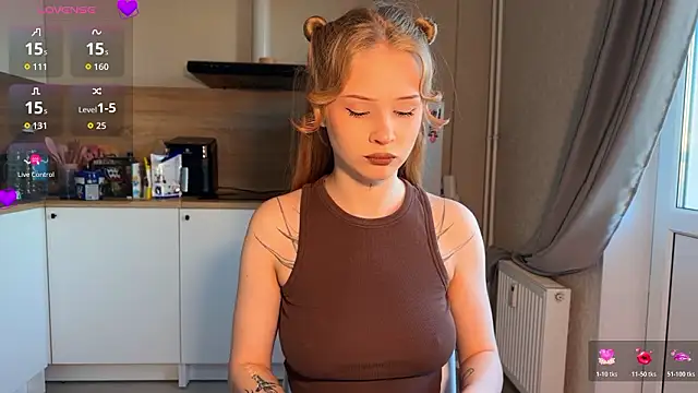 lisa barbie online show from March 2026 03:39:02 PM