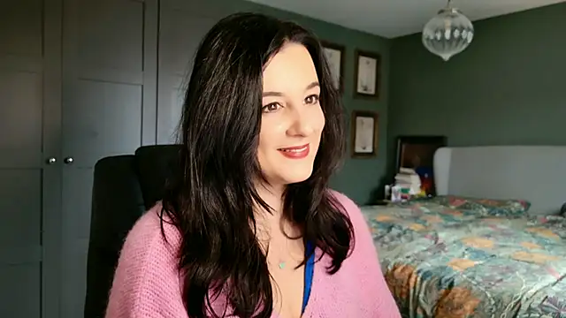 flatwhite0 online show from February 2026 09:30:01 AM