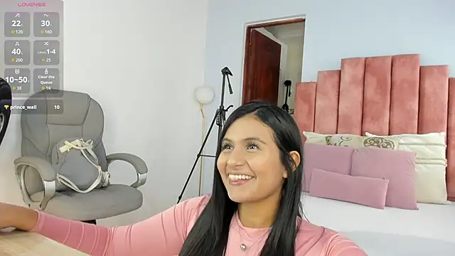 Snapshot of lou_rosse_ chatting on October 2025 07:58:01 PM lou rosse  online show from October 2025 07:58:01 PM