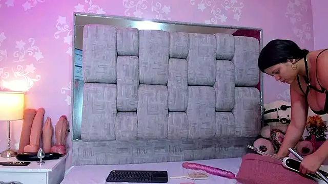 KarinaSimonz online show from March 2026 03:10:01 AM