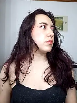 Emi chik online show from January 2025 03:22:01 AM