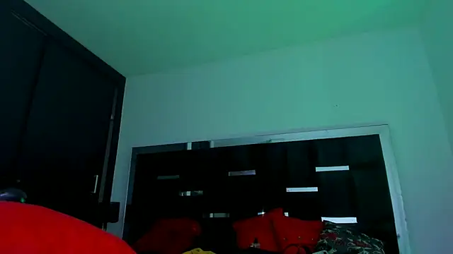 Eyleen Santos online show from March 2026 07:54:01 PM