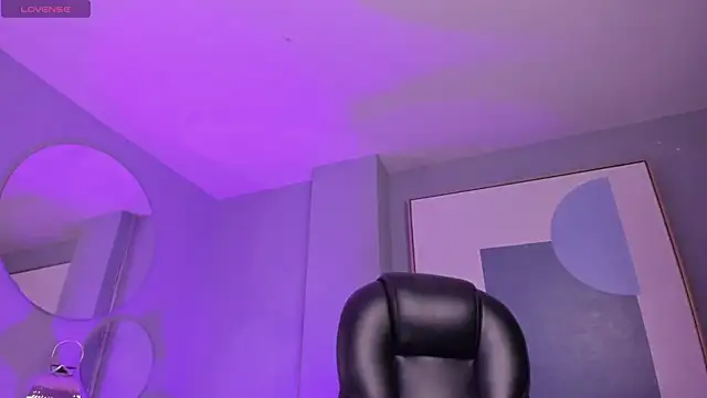 KatieNolan 1 online show from April 2026 05:43:01 PM