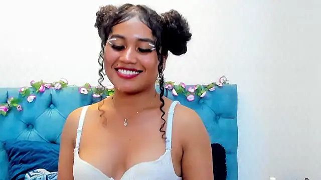 Sophie Smith69 online show from January 2025 03:48:01 PM