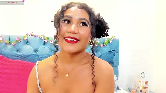 Sophie Smith69 online show from March 2025 05:06:01 PM