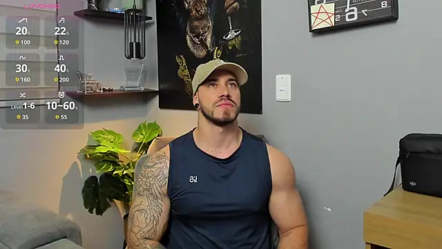 Giorgio-Leone online show from October 2025 01:24:02 AM