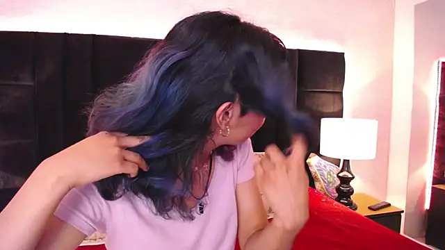 Snapshot of Akane_Uwu chatting on February 2025 06:40:02 PM Akane Uwu online show from February 2025 06:40:02 PM