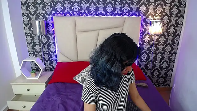 Snapshot of Akane_Uwu chatting on February 2025 07:26:01 PM Akane Uwu online show from February 2025 07:26:01 PM