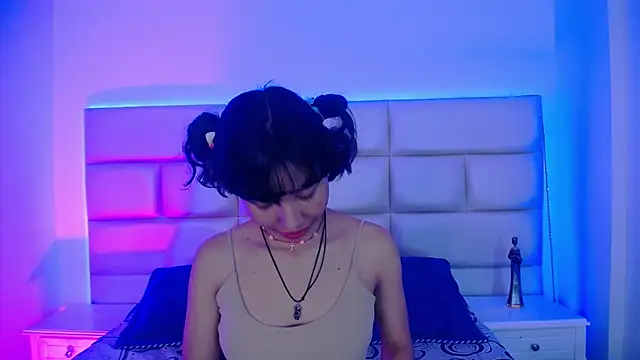 Snapshot of Akane_Uwu chatting on March 2025 08:18:02 PM Akane Uwu online show from March 2025 08:18:02 PM