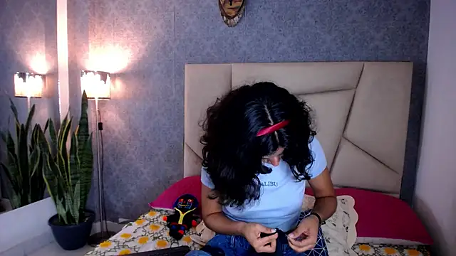 Snapshot of Akane_Uwu chatting on September 2025 02:07:02 PM Akane Uwu online show from September 2025 02:07:02 PM