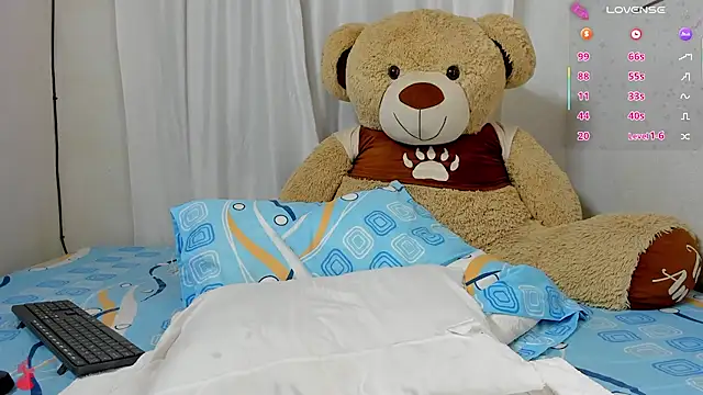 Snapshot of sweet_amalia4 chatting on September 2025 12:47:01 AM sweet amalia4 online show from September 2025 12:47:01 AM