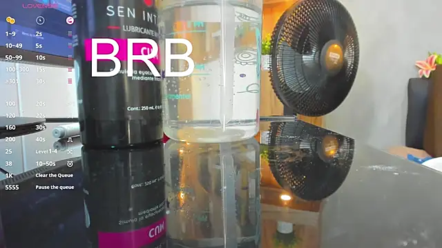 Snapshot of Hannah_williams1 chatting on January 2025 08:00:02 AM Hannah williams1 online show from January 2025 08:00:02 AM